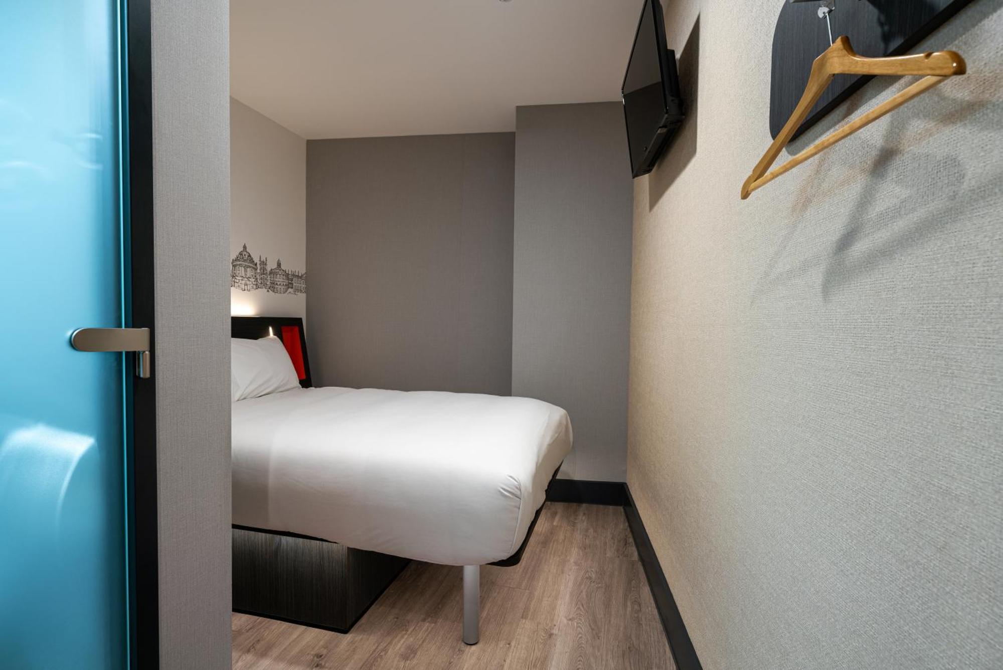 Easyhotel Oxford Extérieur photo